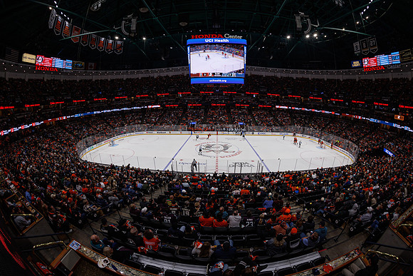101624_ANAHEIM_DUCKS_1121