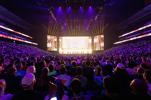 080924_HONDA_CENTER_0328