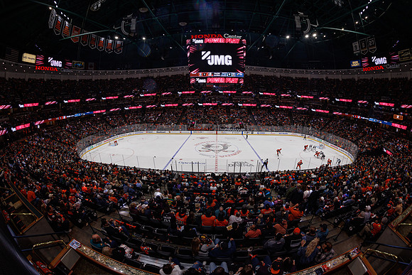 101624_ANAHEIM_DUCKS_0909