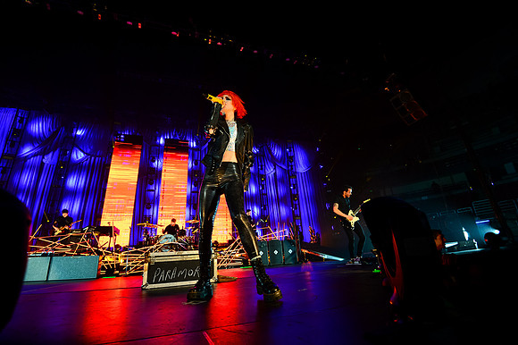 101913_HONDA_CENTER_0237