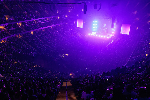 060124_HONDA_CENTER_0715