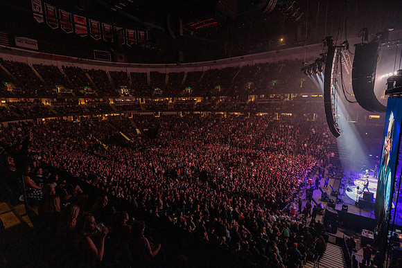 060124_HONDA_CENTER_0736