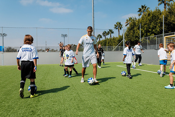 092224_AMERICAN_EXPRESS_RM_0287