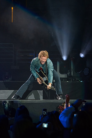 100913_HONDA_CENTER_0051