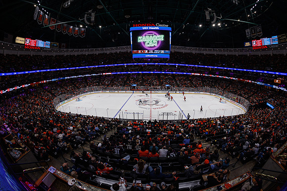 101624_ANAHEIM_DUCKS_1139