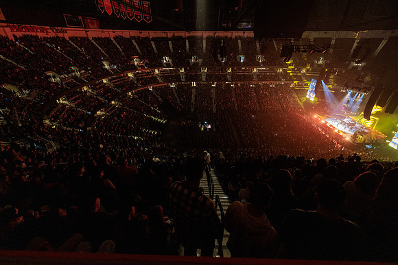 060124_HONDA_CENTER_0845