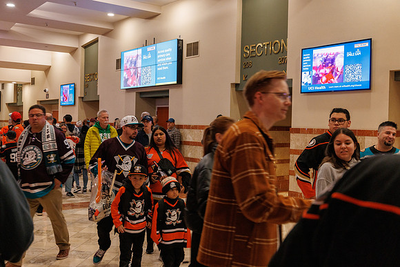 101624_ANAHEIM_DUCKS_0260