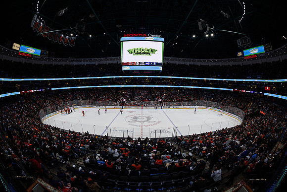 031125_ANAHEIM_DUCKS_0133