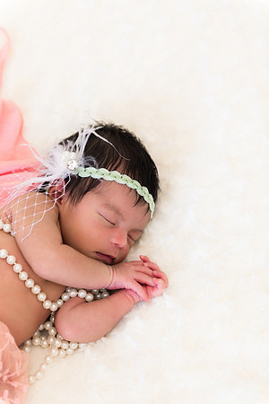 JOCELYN_NEWBORN_010