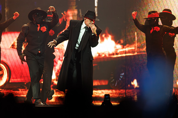 050125_HONDA_CENTER_052