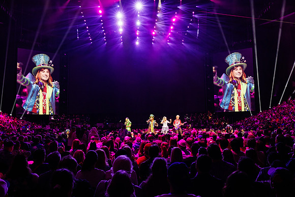081024_HONDA_CENTER_0039