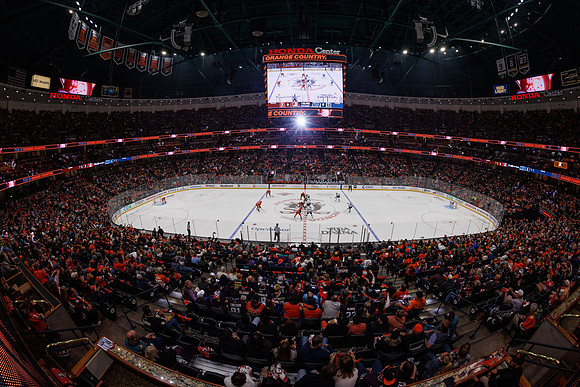 101624_ANAHEIM_DUCKS_0876