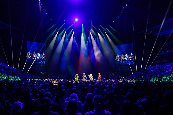 081024_HONDA_CENTER_0068