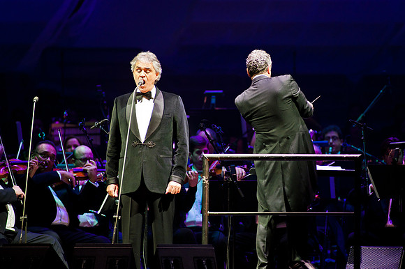 121111_Honda_Center_022