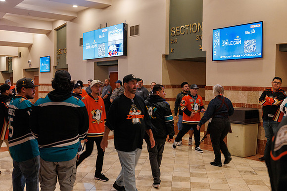 101624_ANAHEIM_DUCKS_0235