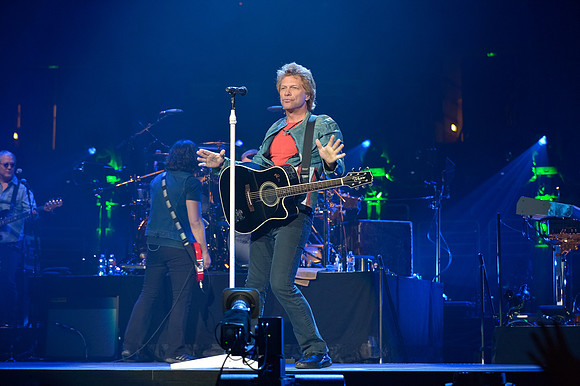 100913_HONDA_CENTER_0023