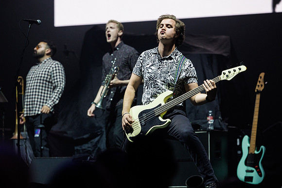 060124_HONDA_CENTER_0034