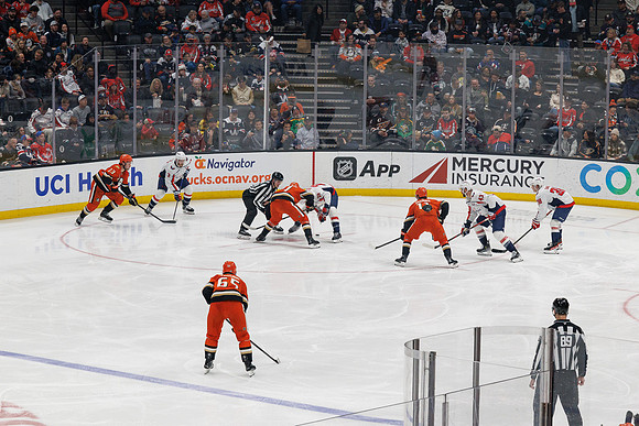 031125_ANAHEIM_DUCKS_1213