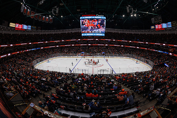 101624_ANAHEIM_DUCKS_1041