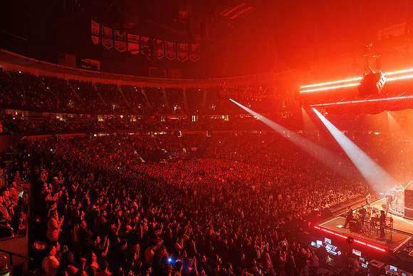 050125_HONDA_CENTER_110