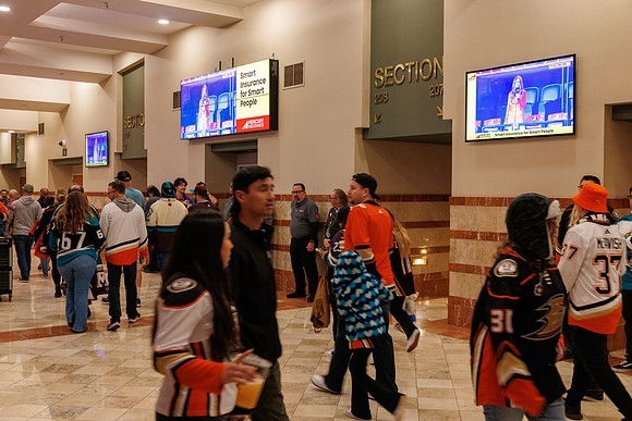 101624_ANAHEIM_DUCKS_0207