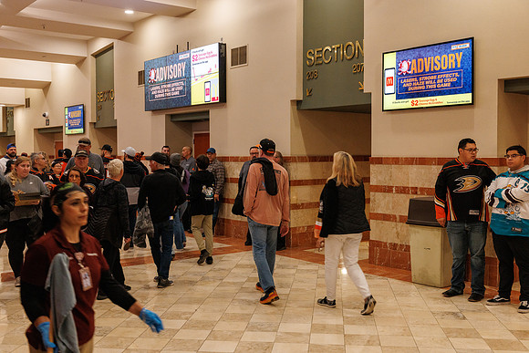 101624_ANAHEIM_DUCKS_0182