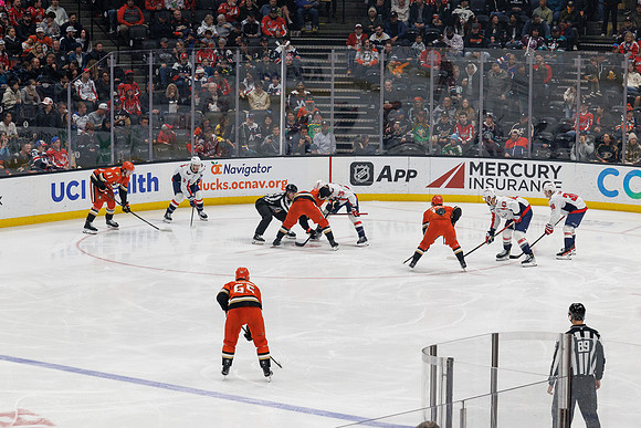 031125_ANAHEIM_DUCKS_1212