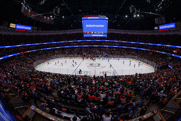101624_ANAHEIM_DUCKS_0916