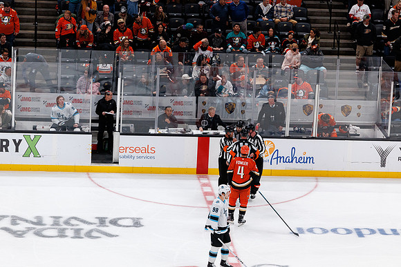 101624_ANAHEIM_DUCKS_0742