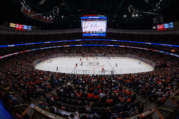101624_ANAHEIM_DUCKS_0966