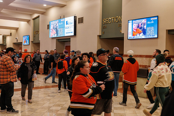 101624_ANAHEIM_DUCKS_0244