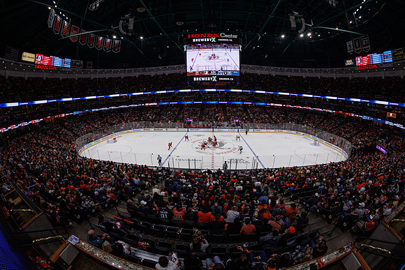101624_ANAHEIM_DUCKS_0953