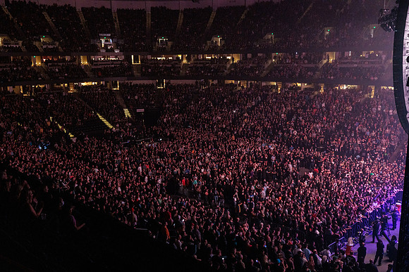 060124_HONDA_CENTER_0733