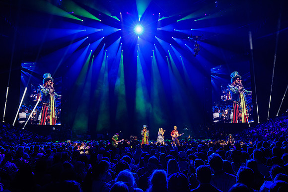 081024_HONDA_CENTER_0064