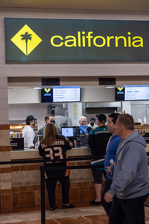 101521_ANAHEIM_DUCKS_0515