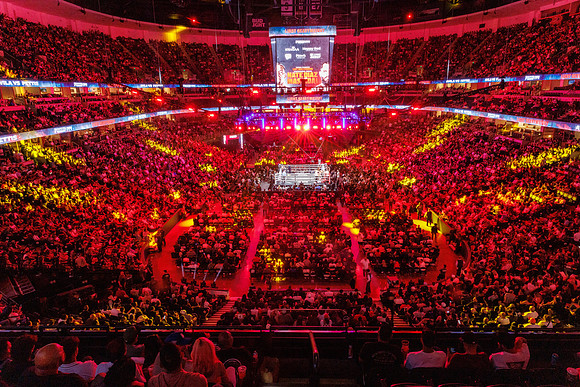 070624_HONDA_CENTER_0225