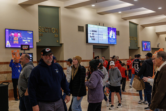 031125_ANAHEIM_DUCKS_0768