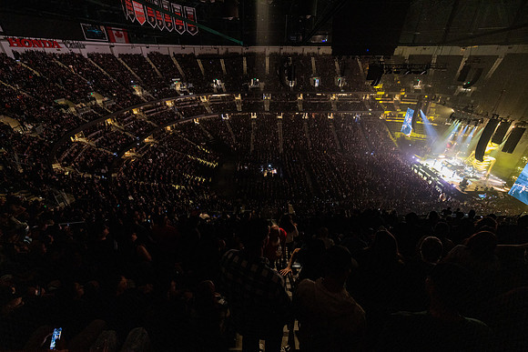 060124_HONDA_CENTER_0838