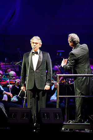 121111_Honda_Center_018