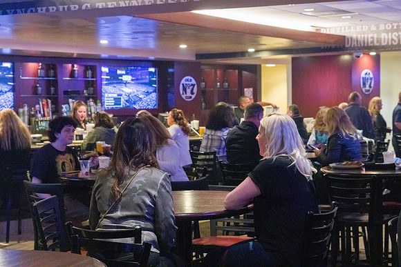 040422_HONDA_CENTER_0055