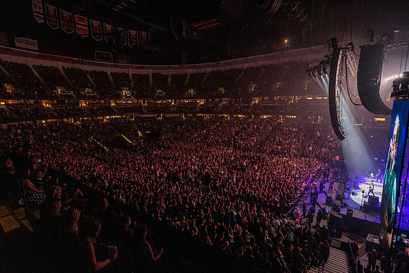 060124_HONDA_CENTER_0737