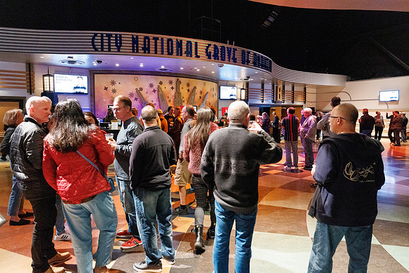 040325_GROVE_OF_ANAHEIM_016