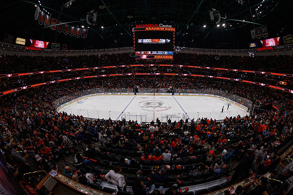 101624_ANAHEIM_DUCKS_1023