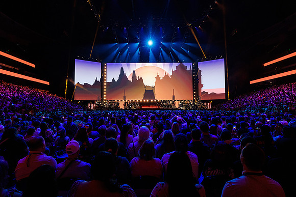 081024_HONDA_CENTER_0140