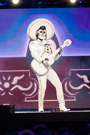 081024_HONDA_CENTER_0245