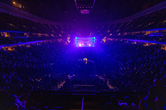 060124_HONDA_CENTER_0792