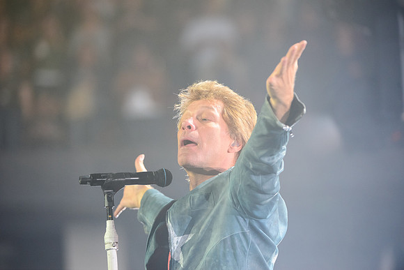 100913_HONDA_CENTER_0118