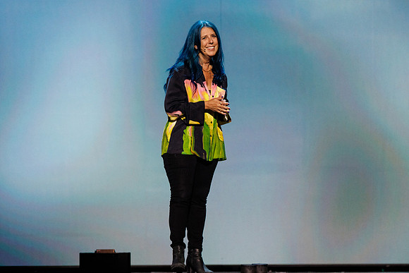 081024_HONDA_CENTER_0228