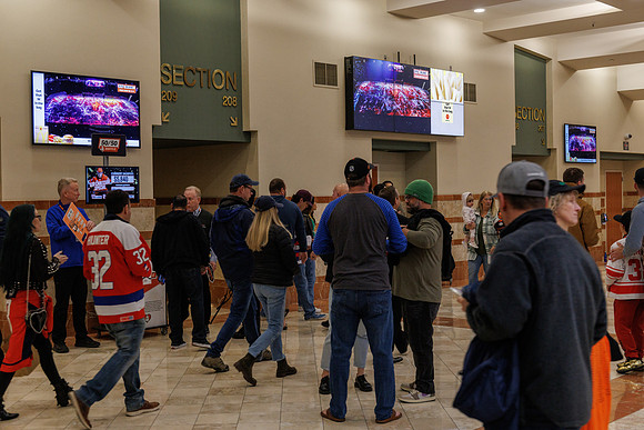 031125_ANAHEIM_DUCKS_0905