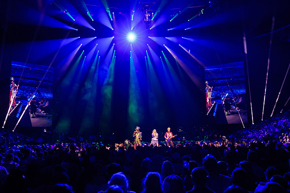 081024_HONDA_CENTER_0061